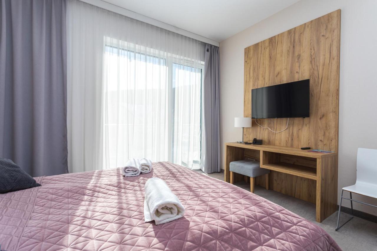 Aparthotel Apartamenty Czarna Gora 310 Sienna  Esterno foto